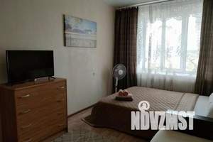 1-к квартира, посуточно, 32м2, 8/12 этаж