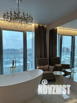 1-к квартира, посуточно, 42м2, 8/18 этаж