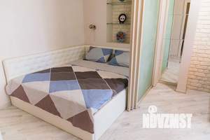 1-к квартира, посуточно, 48м2, 8/25 этаж