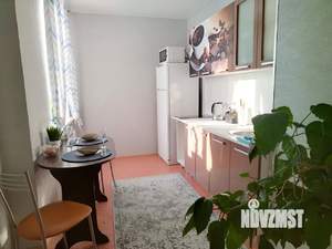 1-к квартира, посуточно, 40м2, 21/25 этаж