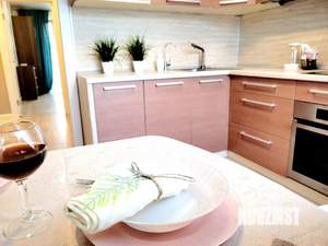 2-к квартира, посуточно, 52м2, 1/1 этаж