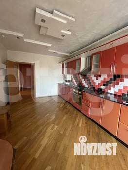 3-к квартира, на длительный срок, 123м2, 1/5 этаж