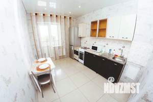 1-к квартира, посуточно, 43м2, 1/1 этаж