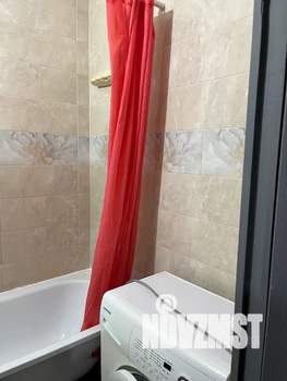 1-к квартира, посуточно, 40м2, 7/10 этаж