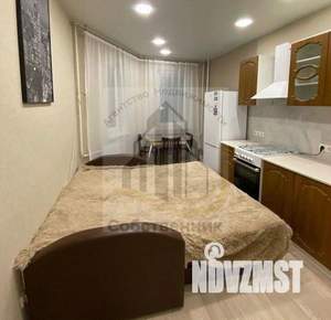 1-к квартира, на длительный срок, 42м2, 4/10 этаж