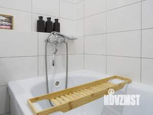 1-к квартира, посуточно, 42м2, 2/7 этаж