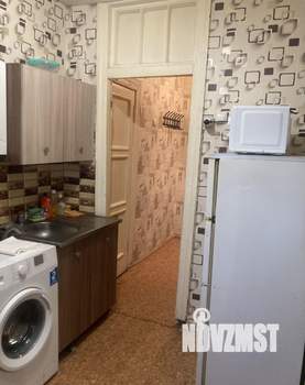 1-к квартира, посуточно, 27м2, 2/2 этаж