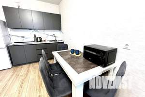 1-к квартира, посуточно, 40м2, 5/25 этаж