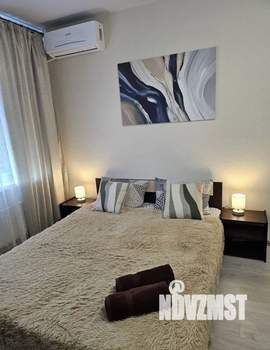 1-к квартира, посуточно, 55м2, 1/1 этаж