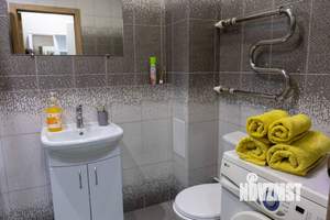 Студия квартира, посуточно, 30м2, 14/25 этаж