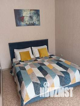 1-к квартира, посуточно, 40м2, 2/17 этаж