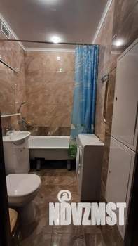 Студия квартира, посуточно, 27м2, 1/17 этаж