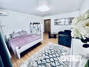 1-к квартира, посуточно, 55м2, 1/1 этаж
