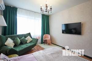 1-к квартира, посуточно, 40м2, 11/17 этаж