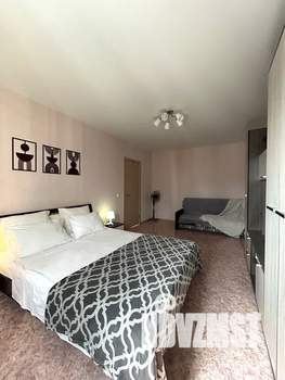 1-к квартира, посуточно, 39м2, 17/17 этаж