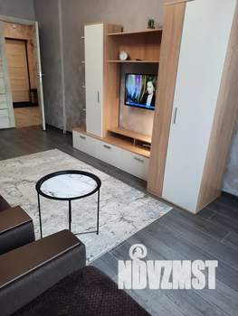 1-к квартира, посуточно, 41м2, 8/25 этаж