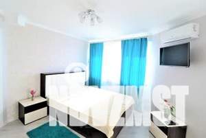 1-к квартира, посуточно, 46м2, 13/16 этаж