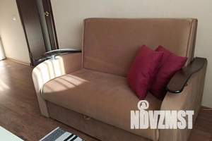 1-к квартира, посуточно, 42м2, 9/16 этаж