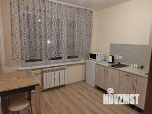 2-к квартира, посуточно, 53м2, 3/17 этаж
