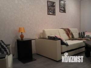 1-к квартира, посуточно, 38м2, 7/9 этаж