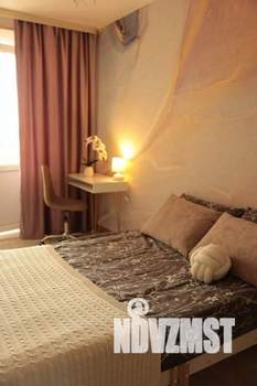 1-к квартира, посуточно, 60м2, 1/1 этаж