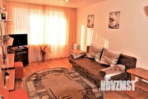 2-к квартира, посуточно, 45м2, 7/9 этаж