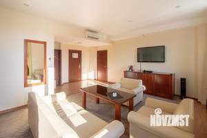 2-к квартира, посуточно, 61м2, 1/1 этаж