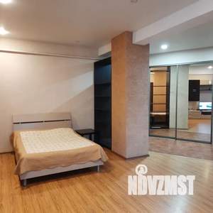 1-к квартира, посуточно, 54м2, 3/4 этаж