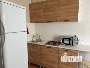 1-к квартира, посуточно, 42м2, 5/10 этаж