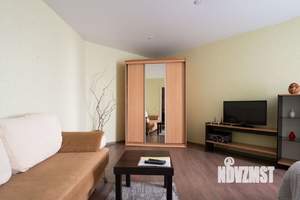 1-к квартира, посуточно, 40м2, 11/18 этаж