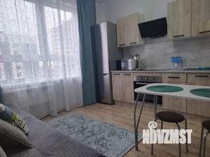 1-к квартира, посуточно, 39м2, 14/17 этаж