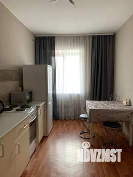 1-к квартира, посуточно, 47м2, 4/17 этаж