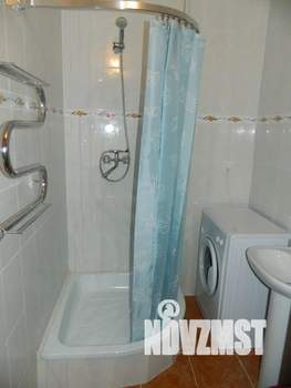 2-к квартира, посуточно, 43м2, 4/5 этаж