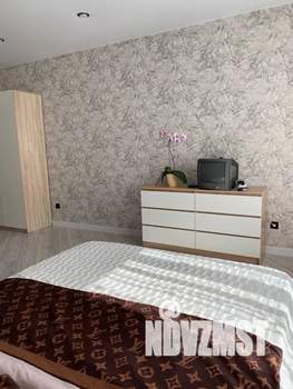 1-к квартира, посуточно, 50м2, 2/17 этаж