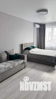 1-к квартира, посуточно, 42м2, 3/25 этаж