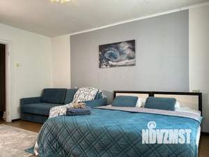 1-к квартира, посуточно, 42м2, 1/1 этаж