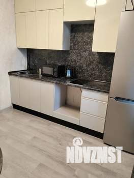 1-к квартира, посуточно, 35м2, 5/9 этаж