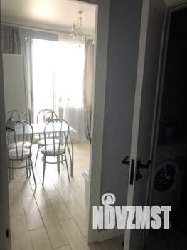 1-к квартира, посуточно, 42м2, 3/10 этаж