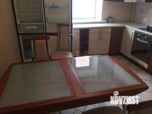 3-к квартира, на длительный срок, 100м2, 5/6 этаж