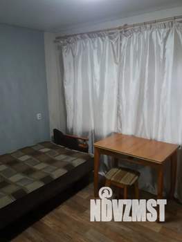 Студия квартира, посуточно, 18м2, 1/5 этаж