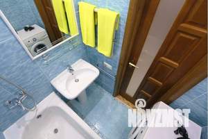 1-к квартира, посуточно, 42м2, 3/9 этаж