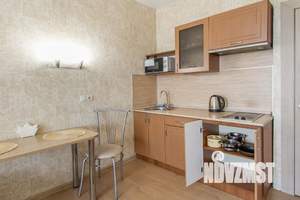 Студия квартира, посуточно, 31м2, 13/24 этаж