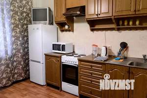 1-к квартира, посуточно, 46м2, 6/16 этаж