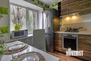 1-к квартира, посуточно, 35м2, 3/5 этаж