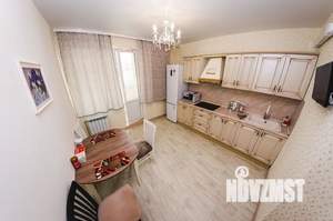 1-к квартира, посуточно, 40м2, 6/20 этаж