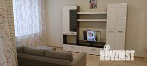 Студия квартира, посуточно, 37м2, 2/10 этаж