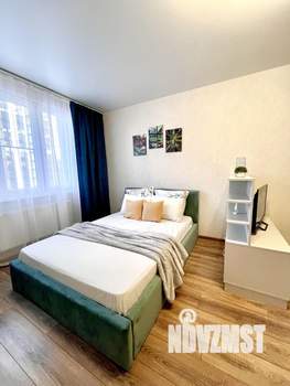 1-к квартира, посуточно, 38м2, 1/1 этаж