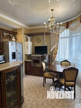 3-к квартира, на длительный срок, 132м2, 7/10 этаж