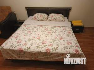 1-к квартира, посуточно, 42м2, 8/10 этаж