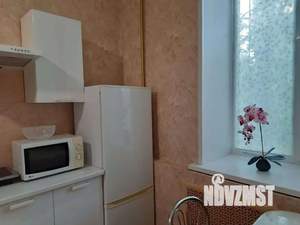 1-к квартира, посуточно, 36м2, 1/2 этаж